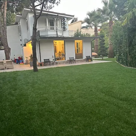 E5 Villa