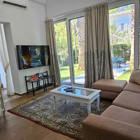 E5 * Durrës